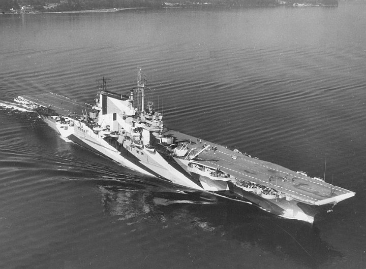 USS_Saratoga_CV-3.jpg - USS Saratoga after her 1944 refit, wearing camouflage measure 32 design 11A.