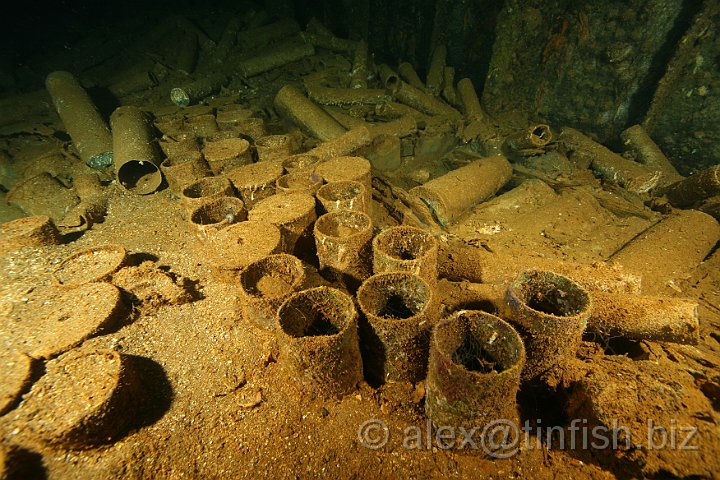 Fujikawa_Maru-203.JPG - Shell cases