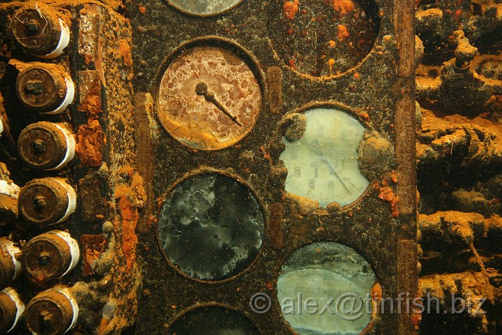 Heian_Maru-103.JPG - Engine Room Controls