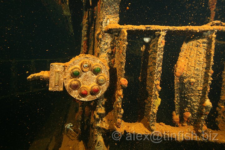 Heian_Maru-129.JPG - Engine Room Controls