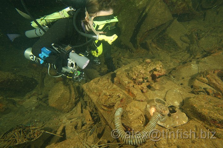 Nippo_Maru-009.JPG - Gas mask in the forward hold