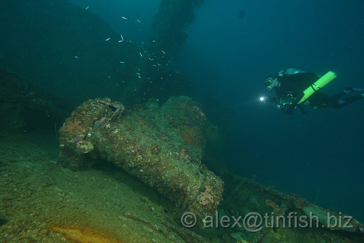 Nippo_Maru-123.JPG - Light Tank on deck