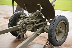 Japanese_Type_1_Anti-Tank_gun_-_rear_left