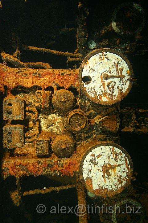 Rio_De_Janeiro_Maru-467.JPG - Engine Room Telegraphs