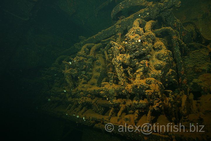 Rio_De_Janeiro_Maru-675.JPG - Engine Cylinder Heads