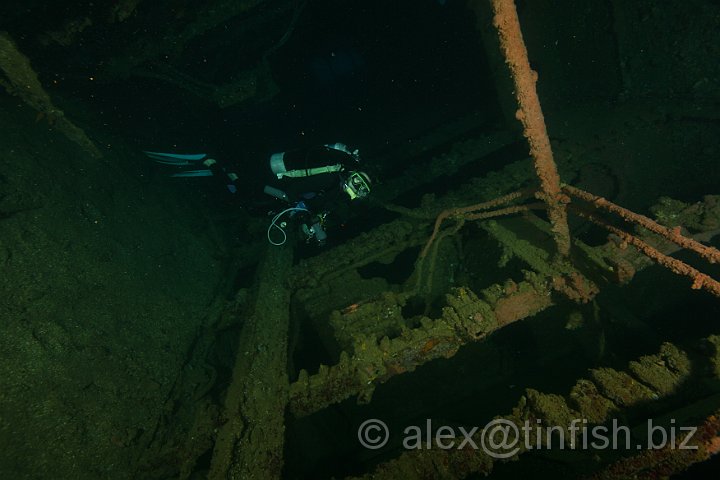 Tokai_Maru-067.JPG - Tokai Maru - Maz Swims below Deck