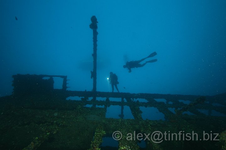 Tokai_Maru-143.JPG - Tokai Maru - Hovering on Deck