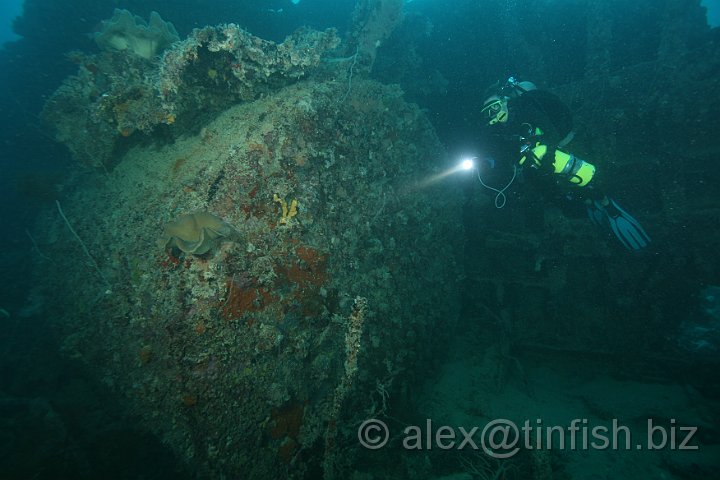 Coastal_Freighter-012.JPG - Raizan Maru - Maz inspects the Boiler