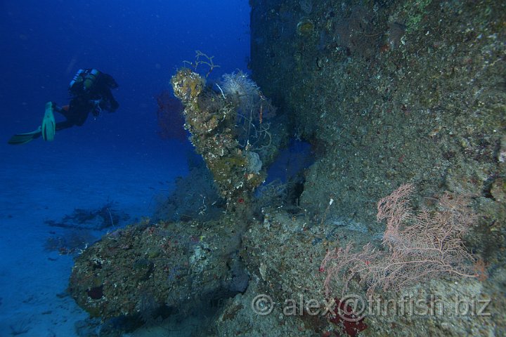 Tama_Maru-13.JPG - The single propeller