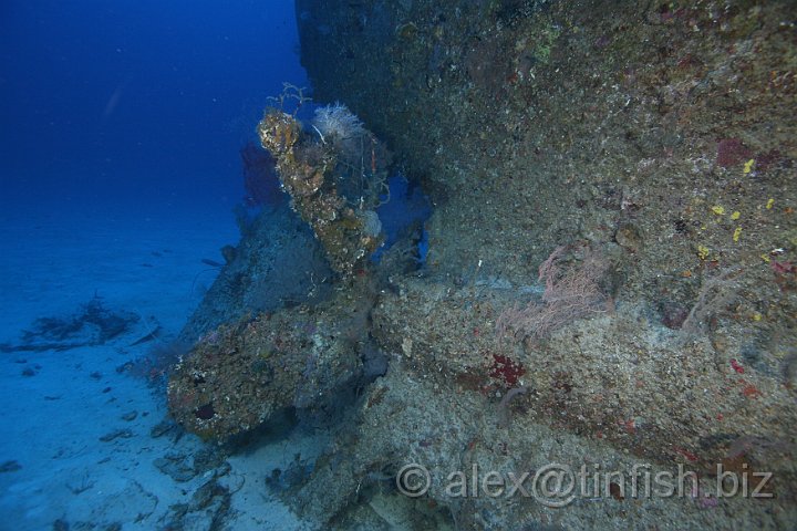 Tama_Maru-9.JPG - The single propeller