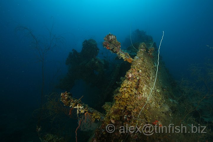 Teshio_Maru-042.JPG - Teshio Maru - Bow and forward gun