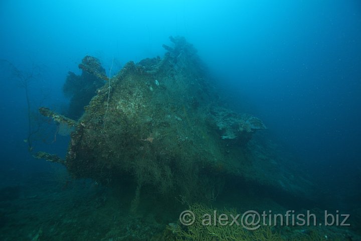 Teshio_Maru-047.JPG - Teshio Maru - Bow and Anchor