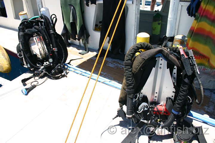 IMG_2072.JPG - The KISS rebreathers used by myself & Chris