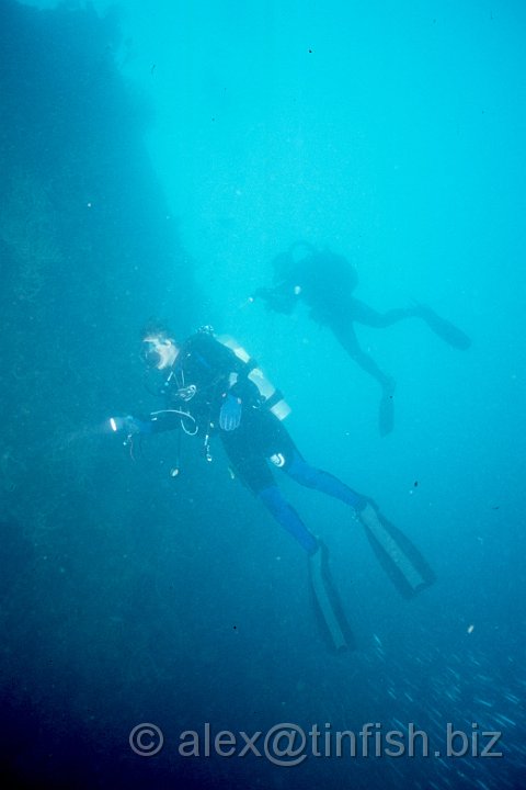 Scan486.jpg - Divers on the Ekkai Maru